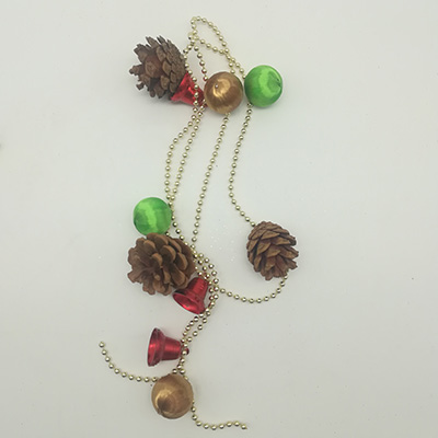 XMAS Pine Cone Chain 