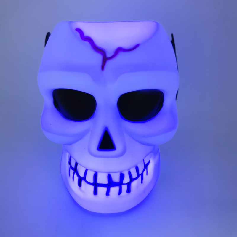 Glow In The Dark/Luminous Transparent White Skull Focal Beads –  MrBiteBabyStore